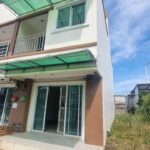 ขายทาวน์เฮ้าส์2ชั้นครึ่ง(หลังมุม) ติดถนนหลัก ค้าขาย แยกเจ สัตหีบ