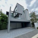 ขายพร้อมผู้เช่าบ้านเดี่ยว 3ชั้น VIVEกรุงเทพกรีฑาขนาด 81.60 ตรว 42