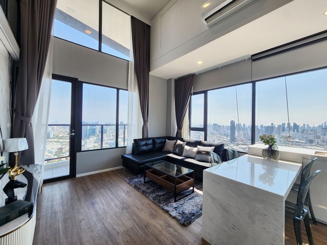 Siamese Rama 9 Duplex – Modern 2-Bedroom Condo with Unblocked Vie