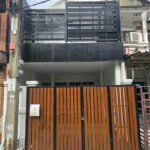 ทาวน์เฮาส์ มบ.ธนวรรณ พหลโยธิน 52 รีโนเวทใหม่ ใกล้BTSสะพานใหม่