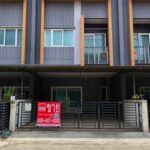 ทาวน์เฮาส์ 2 ชั้น โครงการ TOWN AVENUE ต.พลายชุมพล อ.เมืองพิษณุโลก