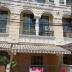 ให้เช่าทาวน์โฮม 3 ชั้น ม.บ้านกลางเมือง พระราม 9-ศรีนครินทร์