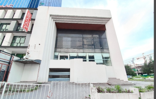 ให้เช่าอาคารพื้นที่สำนักงาน Infinite Tower ติดถนนบางนา-ศรีนครินทร