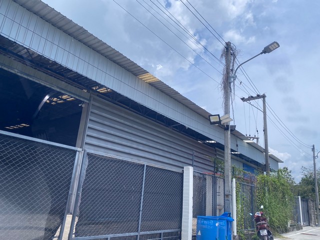 ให้เช่าโกดัง เก็บสินค้าขนาด 250 และ 500 ตรมอ.เมือง ชลบุรี (จตุจ