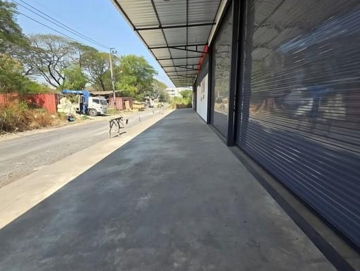 ให้เช่าโกดังสร้างใหม่ ถนนนิมิตใหม่ 550-1,100 ตรม เขตตลองสามวา