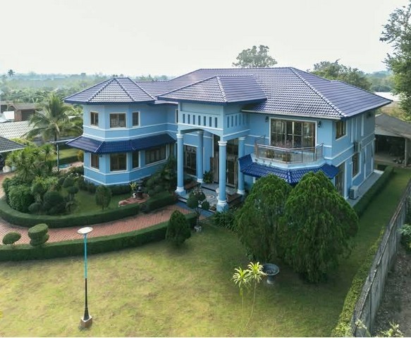 บ้านสไตส์ยุโรปคลาสสิก ตำบล อินทขิล