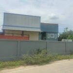 ขายด่วน บ้านพร้อมโกดัง ทำเลทองใกล้ถนนใหญ่ เข้าออกสะดวก