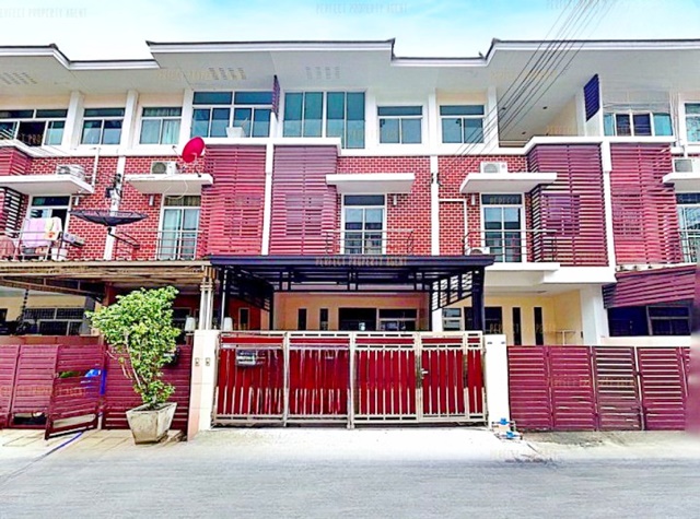 บิ๊กซี กัลปพฤกษ์ MRT ภาษีเจริญ ให้เช่าทาวน์เฮ้าส์ 3 ชั้น 219ตร.ม