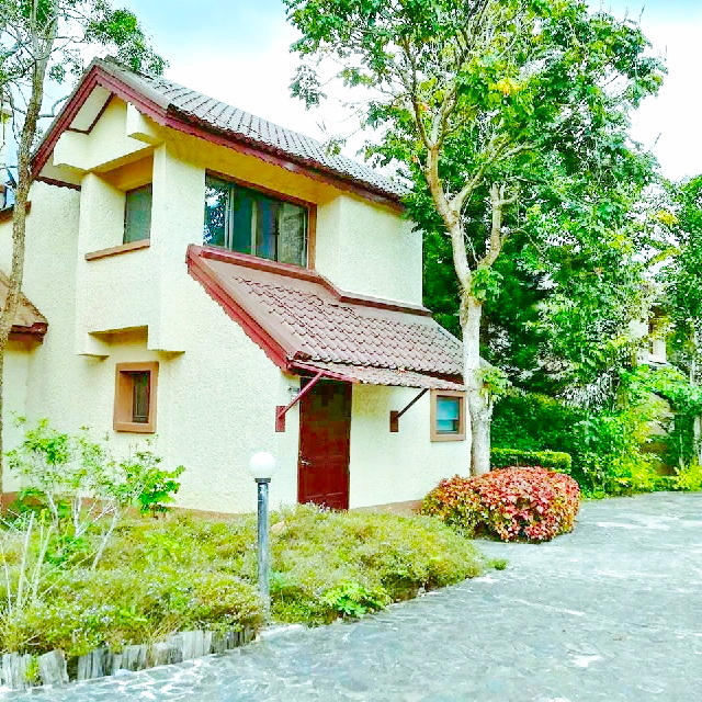 บ้านพักตากอากาศสไตล์ยุโรป รร.บ้านแคมป์สน 2 กม.ให้เช่าบ้านเขาค้อ