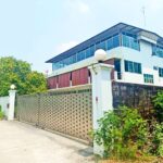 โกดัง1382ตรม.รถไฟฟ้า ตลาดมีนบุรี 1.5 กม. ให้เช่าด่วน อาคาร 3ชั้น