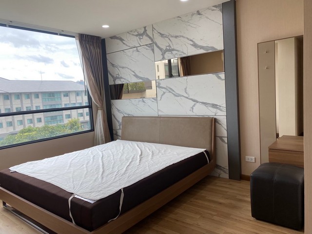 ให้เช่า คอนโดเดอรูฟ พหลโยธิน 1นอน 1น้ำ 50ตร.ม ชั้น4 ใกล้BTS อาร