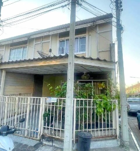 อ้อมใหญ่ 2.1 กม บิ๊กซี .ให้เช่าทาวน์เฮาส์ 2 ชั้น 25 ตร.วา.