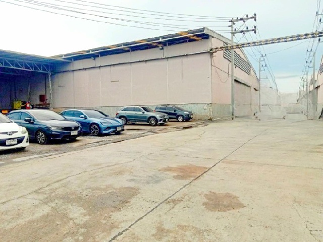 MRT แยกปากเกร็ด 4.8 กม Free Zone ศูนย์กระจายสินค้าcp 1.7 กม.