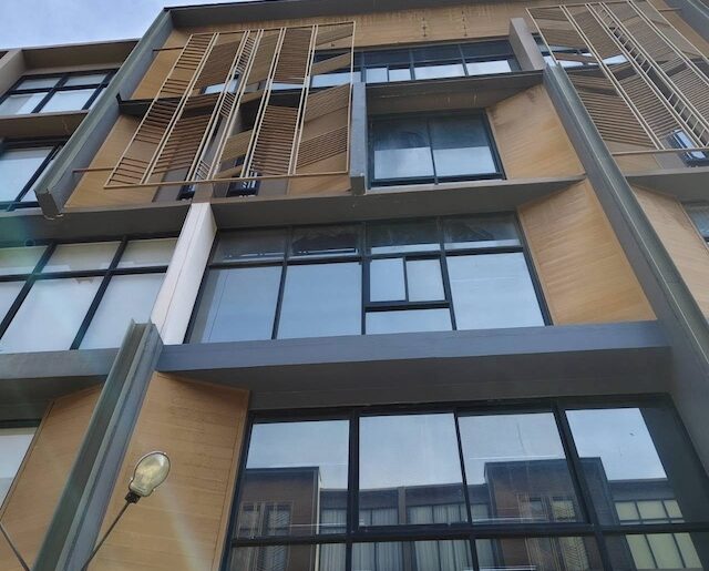 BH3562 ขายโฮมออฟฟิศ 5 ชั้น The Pride Sukhumvit 77 (อ่อนนุช 30)