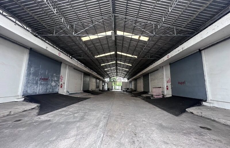 BST853 | ให้เช่าโกดัง/ศูนย์กระจายสินค้า ติดถนนเทพารักษ์