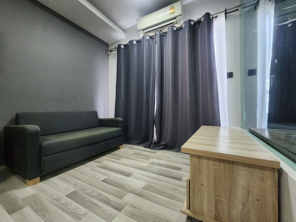 คอนโด ให้เช่า อีส พระราม 2 ชั้น 8 พื้นที่ใช้สอย 26 ตารางเมตร