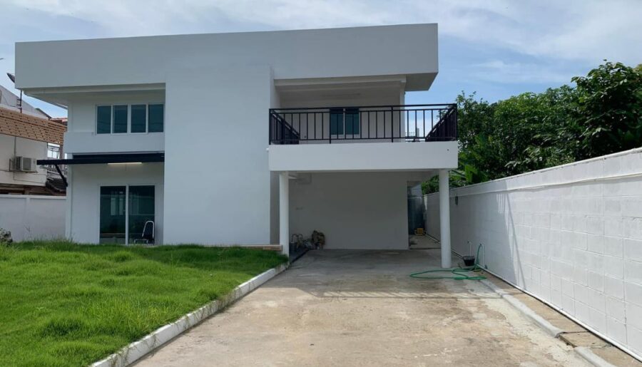 ให้เช่าบ้าน2ชั้น หมู่บ้านเมืองทอง2/2 พัฒนากา61 ประเวศ