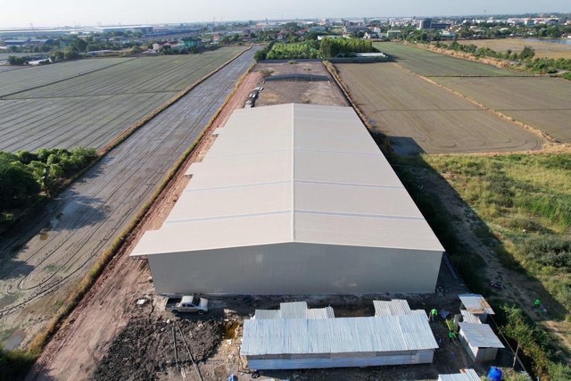 ให้เช่าโกดัง ซอยวัดสามง่าม บางบัวทอง นนทบุรี คอนเทนเนอร์เข้า-ออกส