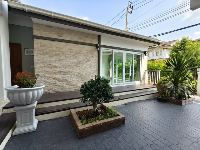 P657 ให้เช่า บ้านเดี่ยว โครงการ มัณฑนา ซอยกรุงเทพกรีฑา7 Mantana