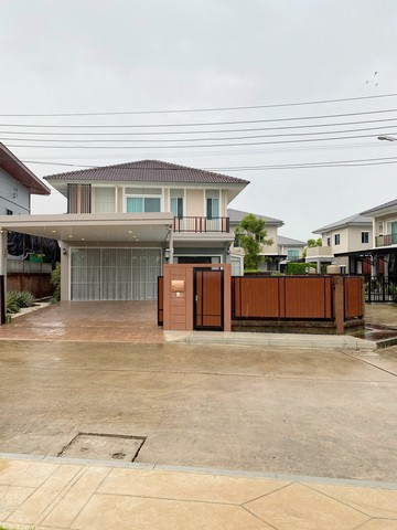 ด่วน ขายบ้านเดี่ยวพร้อมสระว่ายน้ำส่วนตัวภัสสร เพรสทีจ จตุโชติ-วัช