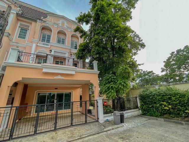 ให้เช่าทาวน์โฮม 3ชั้น URBAN SATHORN สาทร ราชพฤกษ์ ตกแต่งสวยพร้อมอ