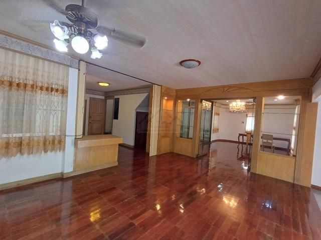 P671 ให้เช่า ขาย หมู่บ้านอรรถกฤต ซอยอารีย์สัมพันธ์ 4