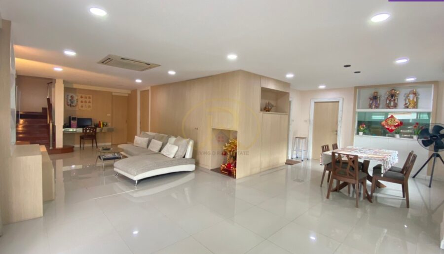 ให้เช่าบ้านหลังใหญ่เดอะเพอร์เฟคเครสท์อ่างศิลา(ThePerfectCrestAngs