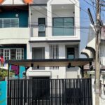 ขายทาวน์โฮม 3 ชั้น เล่นระดับ ซอยติวานนท์43 ใกล้สถานีรถไฟฟ้า สามัค
