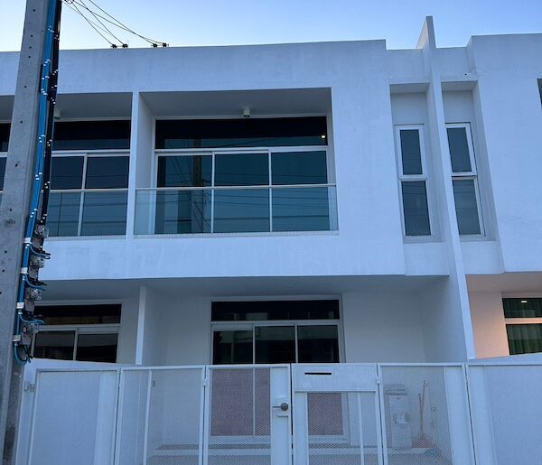 BH3587 ขาย / ให้เช่า ทาวน์โฮม AREN BANGNA พรีเมียมสไตล์มินิมอล