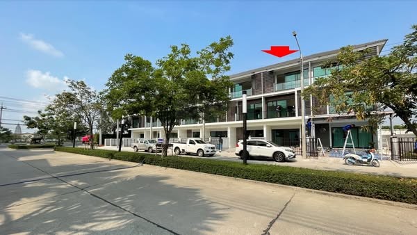 ให้เช่าโฮมออฟฟิศ 3 ชั้น หน้าโครงการ “ศุภาลัย ไพรด์ ลาดกระบัง 54”