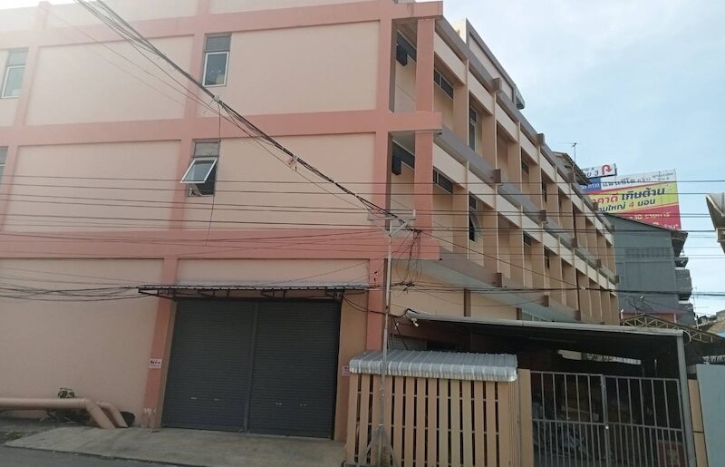 BH3589 ให้เช่าอาคารพาณิชย์ 3 ชั้น ติดถนนพุทธมณฑลสาย 4