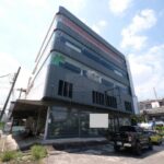 ให้เช่าอาคารพาณิชย์ 5 ชั้น 4 คูหา 1200 ตรม. ติดถนนศรีนครินทร์