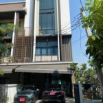 โอกาสดี! ทาวน์โฮม3.5ชั้น หมู่บ้านฟลอร่า วงศ์สว่าง ใกล้ BTSแยกติวา