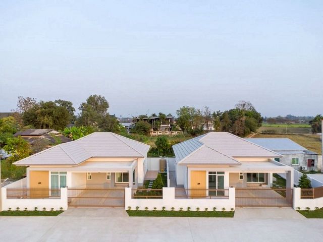 เริ่มต้นเพียง 2.49 ล้าน – ดอยสะเก็ด บ้านสร้างใหม่ สไตล์มินิมอลโมเ