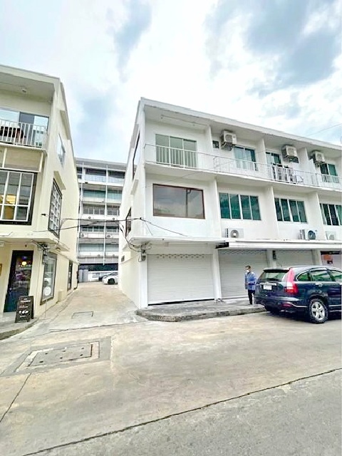 BTS สุรศักดิ์ 1.8 กม 36ตร.วา. สาธุประดิษฐ์1-10 สาทร11 จันทร์