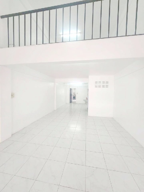 พระราม2 ซอย 30-36 บางมด เซ็นทรัล พระราม 2 2.2 กม. BTS วุฒากาศ 4.