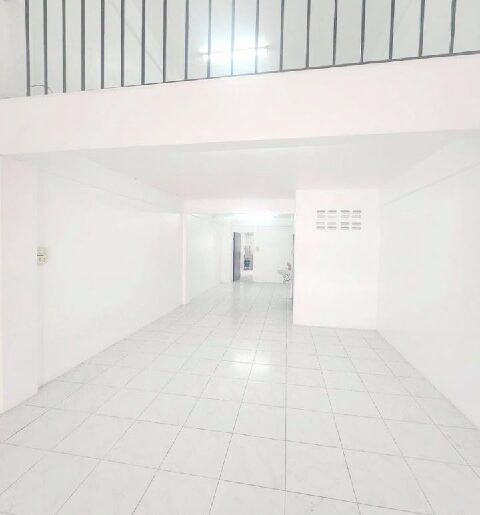 เซ็นทรัล พระราม 2 2.2 กม. BTS วุฒากาศ 4.พระราม2 ซอย 30-36 บางมด