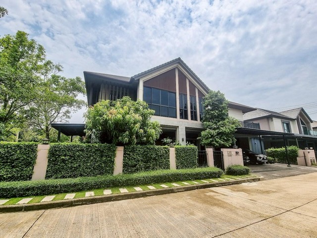 ขายบ้านเดี่ยวหมู่บ้านบางกอกบูเลอวาร์ดแจ้งวัฒนะ2เนื้อที่ 99 ตรว หล