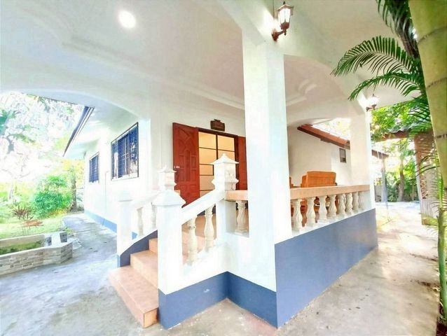 โซนสารภี ใกล้89พลาซ่า ให้เช่า 30,000 บาท เนื้อที่ 1 ไร่ มีบ้าน 2