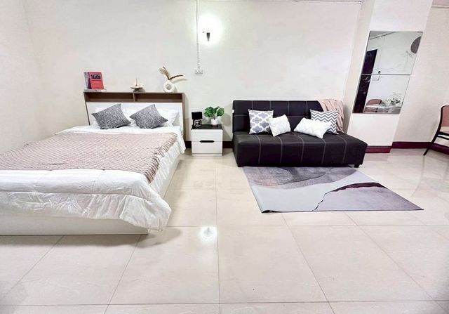 ขาย 1.69 ล้าน 36.5 ตรม. ศรีธนา2 คอนโด ทำเลทอง เฟอร์นิเจอร์ใหม่ทั้