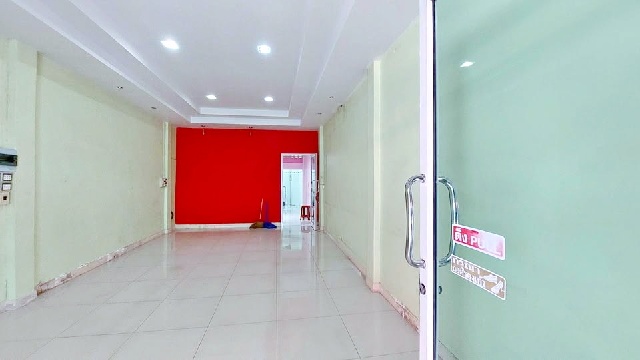 MRT แยกลำสาลี 300 ม.ให้เช่าอาคารพาณิชย์ 3 ชั้น 18 ตร.วา.