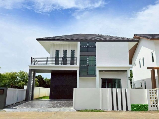 ขาย 3.29 ล้าน 50 ตรว. สันทราย บ้านเดี่ยว 2 ชั้น พร้อมฟังก์ชันครบ