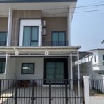 ขายบ้านทาวน์เฮ้าส์หลังมุม ทำเลสวยใจกลางเมืองกาญจนบุรี