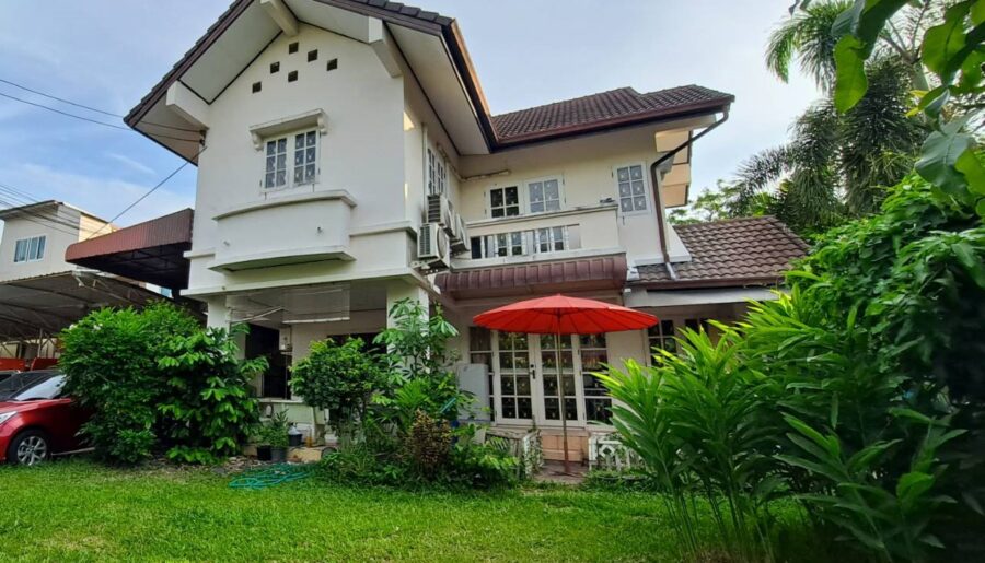 สุดยอดทำเล! ที่ดินพร้อมบ้านเดี่ยว ซ.สุขุมวิท 56 ใกล้ BTS อ่อนนุช
