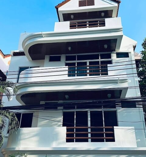 BH3600 ให้เช่าบ้านเดี่ยว 5 ห้องนอน สุขุมวิท 31 ใกล้ BTS พร้อมพงษ์