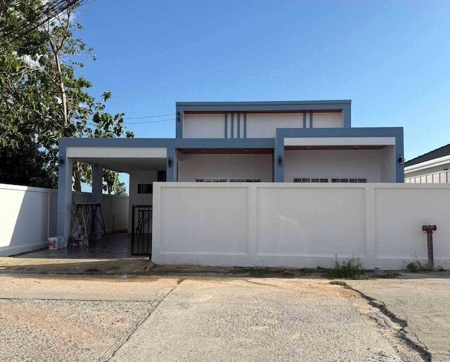 BS974ขายบ้านเดี่ยวใหม่สไตล์โมเดิร์น พิกัดมาบประชัน เมืองพัทยา บาง