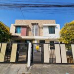 ขายด่วน บ้านแฝด 2 ชั้น ปรับปรุงใหม่ทั้งหลัง