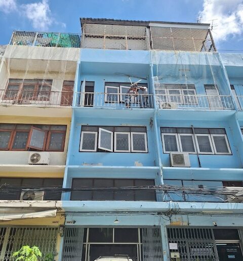 BH3617 ขาย/ให้เช่า ตึกแถว 3 ชั้นครึ่ง พร้อมดาดฟ้า ซอยประชาชื่น 27