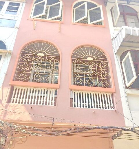 ให้เช่าอาคารพาณิชย์ 3 ชัน รพ.วิมุต สุขุมวิท36-40 BTS ทองหล่อ 560