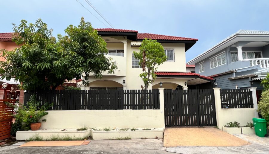 ขายด่วน! บ้านเดี่ยวรีโนเวตใหม่ทั้งหลัง ทำเลดี ซ.เพชรเกษม 69 บางแค